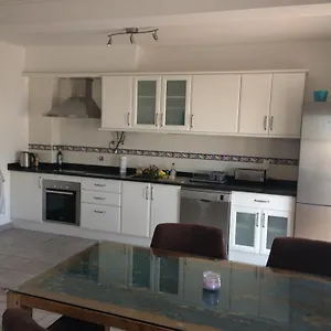 tavira-center-two-bedroom-with-balcony.hotelaalgarve.com/